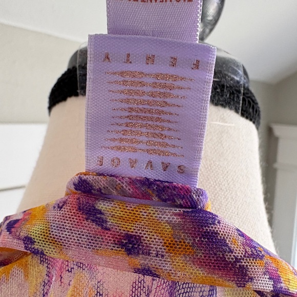 SAVAGE Fenty Mesh Patterned Robe size XS/S - Picture 5 of 7